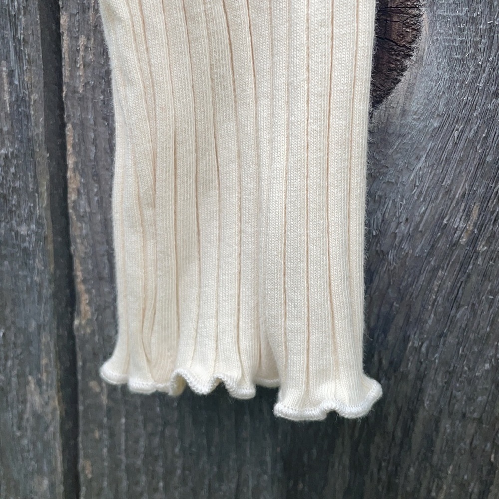 NWOT Topshop Ribbed Button-front Top - Picture 4 of 5